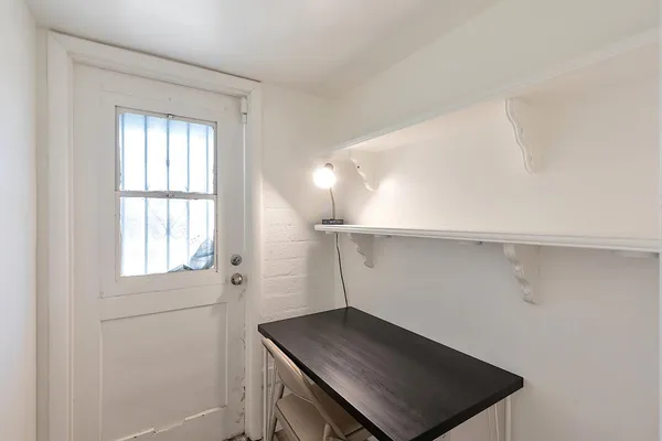 $2,300 | 4417 North 21st Street, Phoenix, AZ 85016