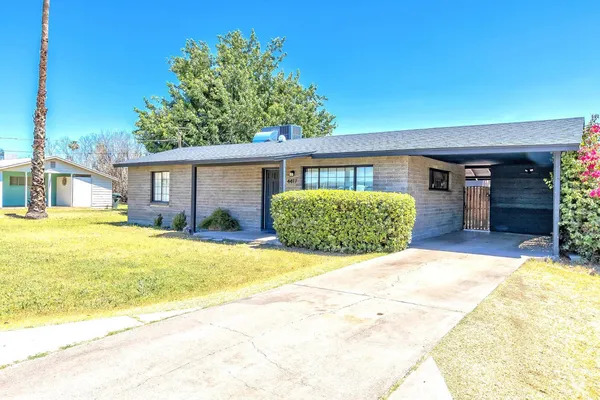 $2,300 | 4417 North 21st Street, Phoenix, AZ 85016