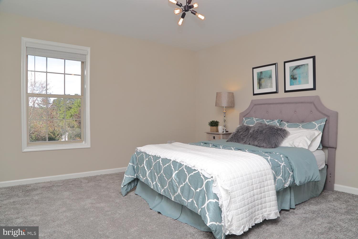 901 Rebecca Drive Lititz, PA 17543 - Photo 11 of 25