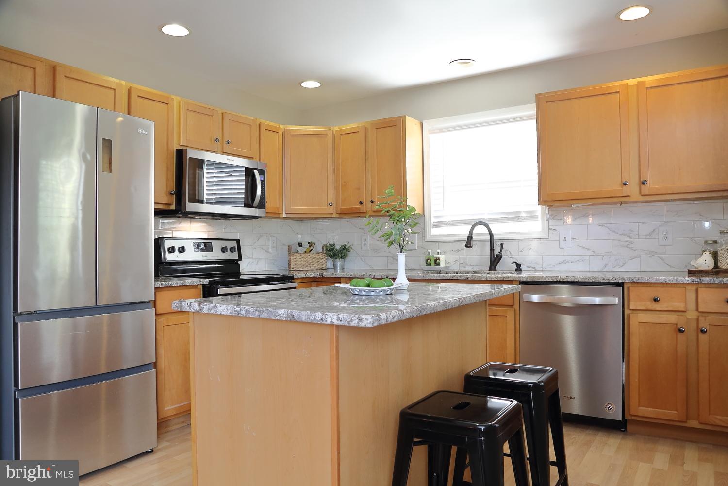 901 Rebecca Drive Lititz, PA 17543 - Photo 17 of 25