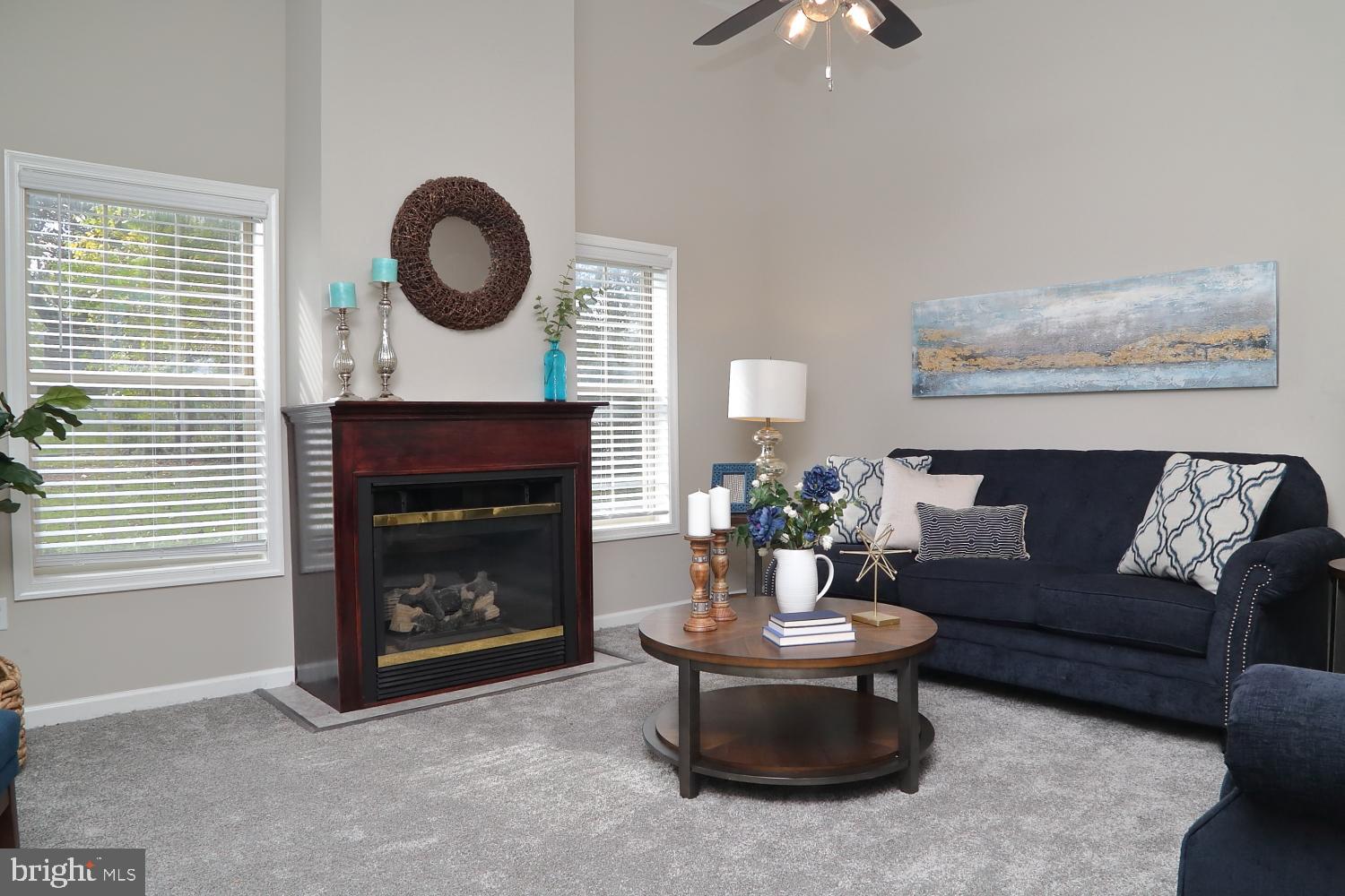 901 Rebecca Drive Lititz, PA 17543 - Photo 4 of 25