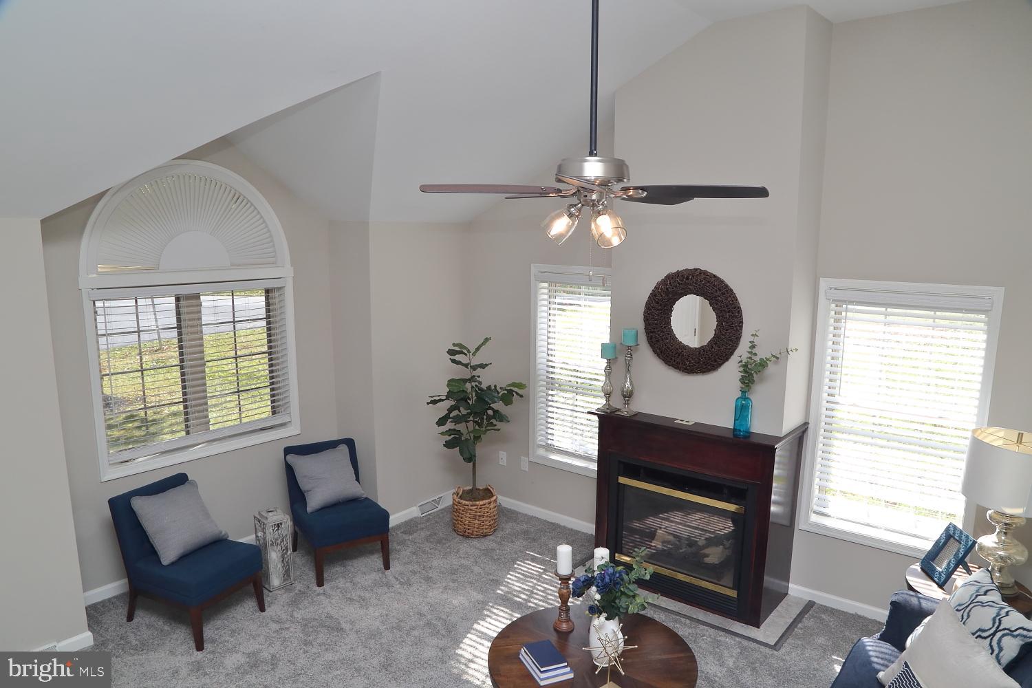 901 Rebecca Drive Lititz, PA 17543 - Photo 7 of 25