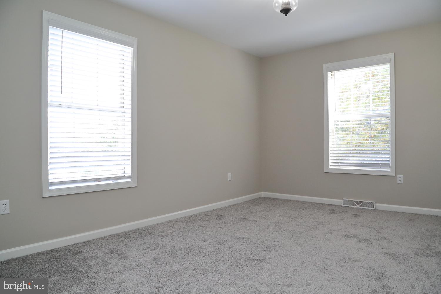 901 Rebecca Drive Lititz, PA 17543 - Photo 10 of 25