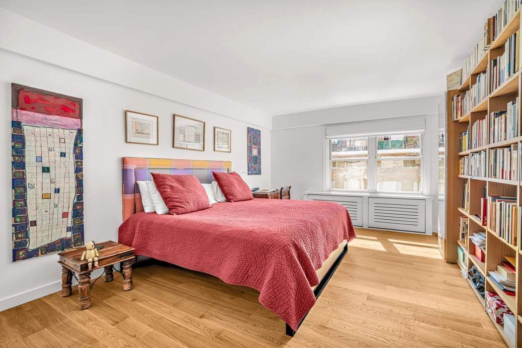 515 East 85th Street, Unit 11C Manhattan, NY 10028 - Photo 6 of 11