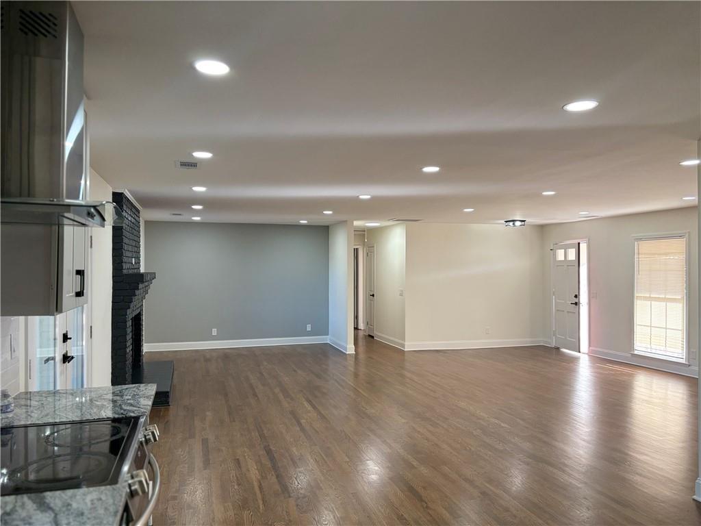 1110 Upper Hembree Road Roswell, GA 30076 - Photo 15 of 51 a view of a livingroom with wooden floor