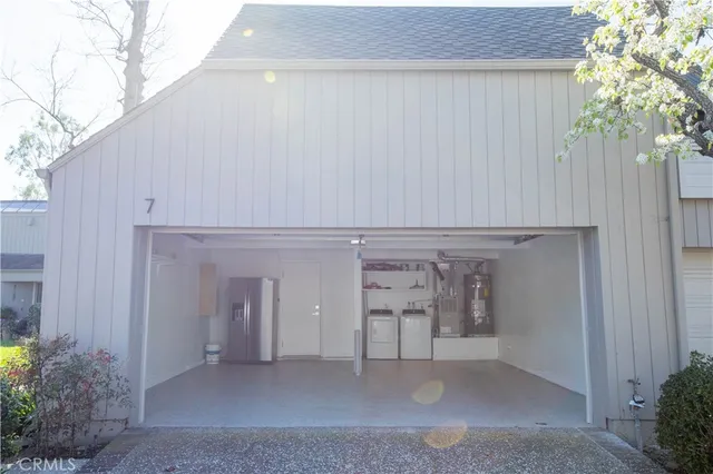 $6,200 | 7 Sweetwater, Unit 11, Irvine, CA 92603