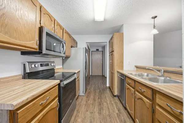 $145,000 | 2535 25th Street South, Unit B102, Fargo, ND 58103