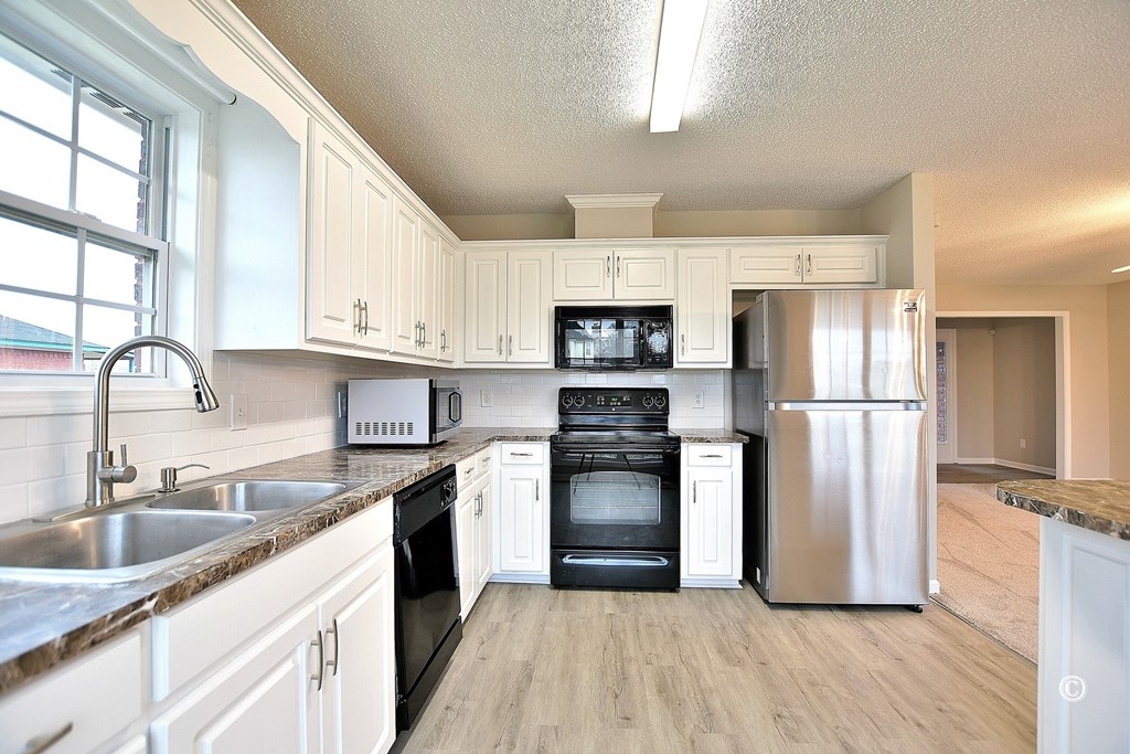 76 Sweetwater Branch Road Fort Mitchell, AL 36856 - Photo 7 of 20