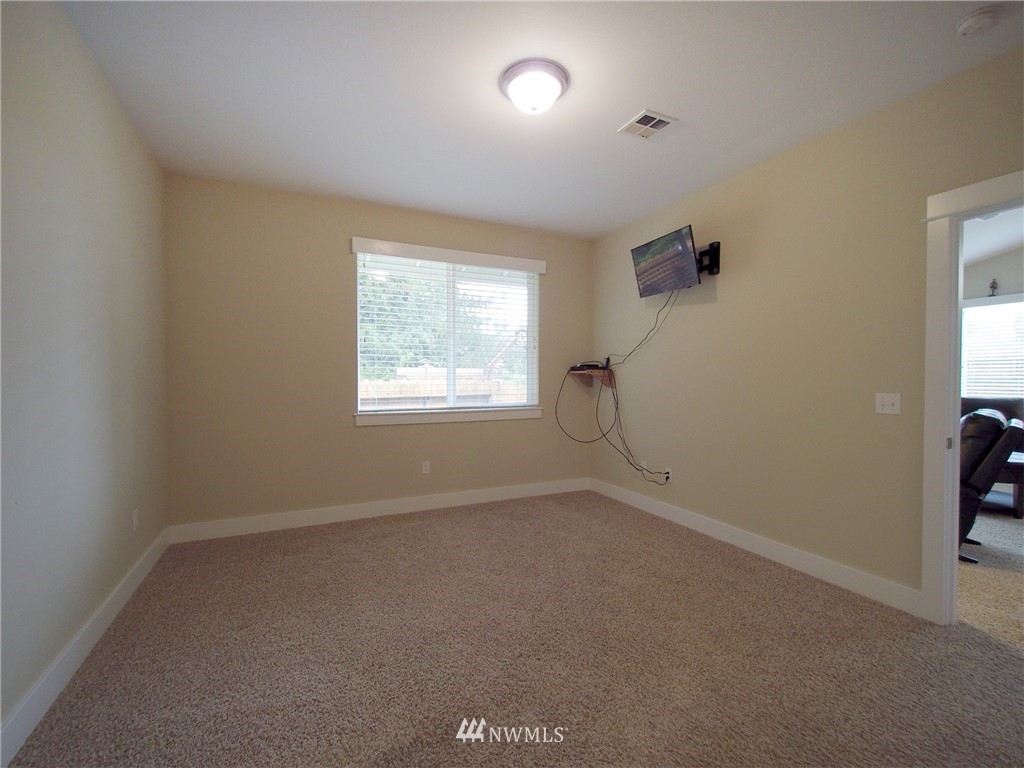 111 Pinehurst Loop Sequim, WA 98382 - Photo 9 of 25