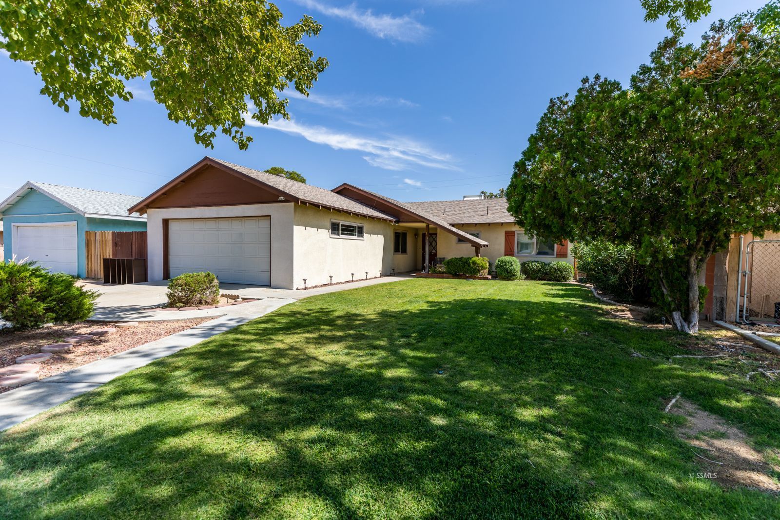 314 South Desert Candles Street Ridgecrest, CA 93555 - Photo 6 of 30 Gallery Image 6
