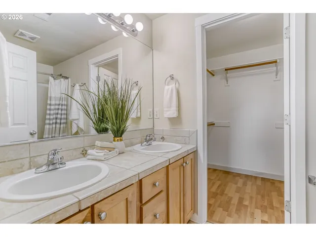 $449,900 | 17395 Southwest Vincent Street, Beaverton, OR 97078