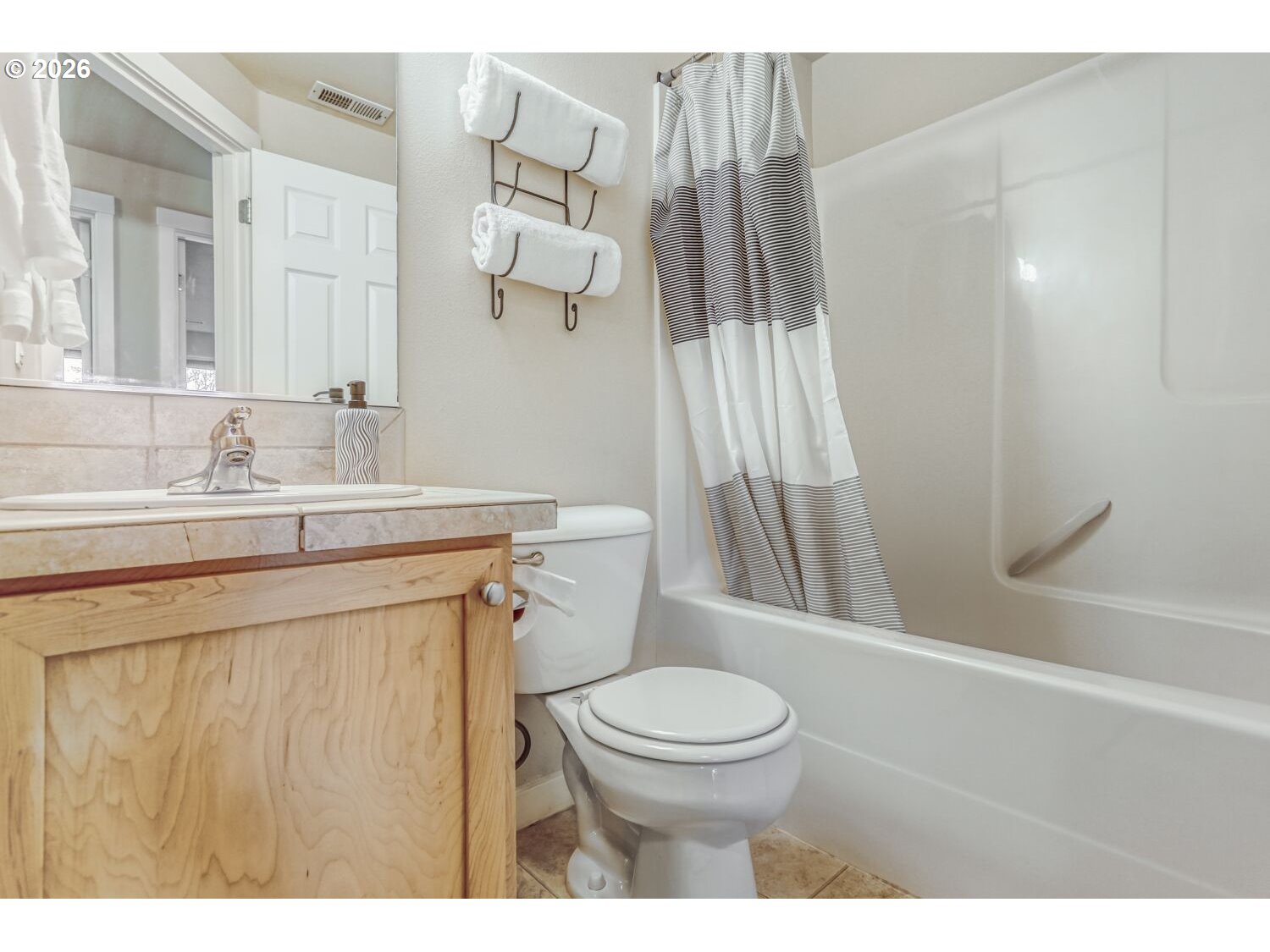 17395 Southwest Vincent Street Beaverton, OR 97078 - Photo 21 of 30