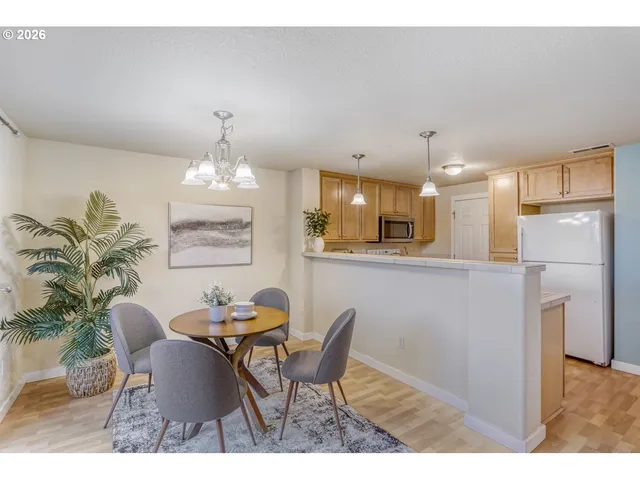 $449,900 | 17395 Southwest Vincent Street, Beaverton, OR 97078