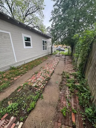 $1,550 | 3714 Meyers Street, Dallas, TX 75215