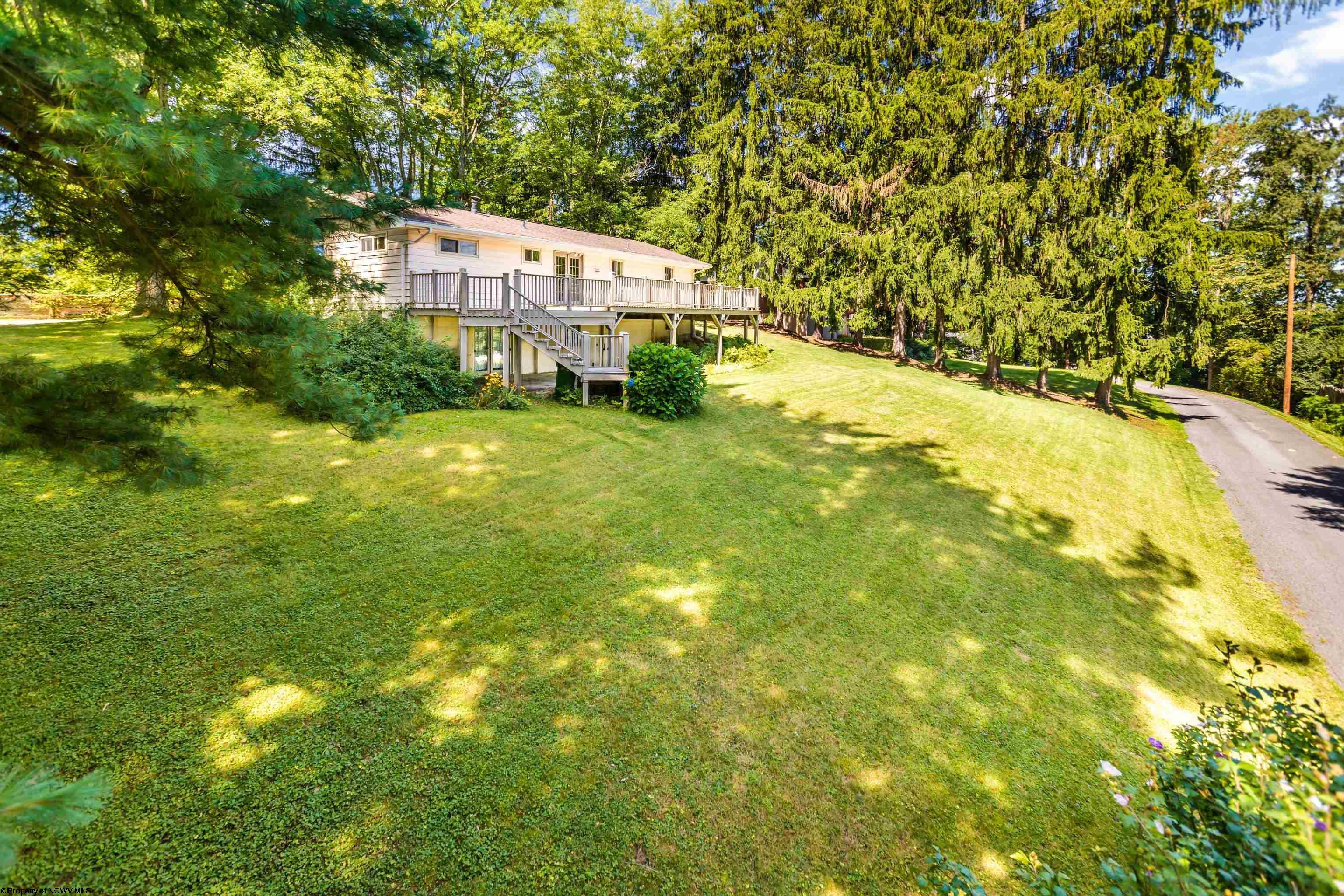 260 Ridgeley Road Morgantown, WV 26505 - Photo 26 of 30 Gallery Image 26