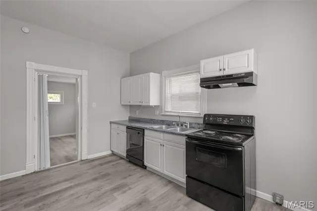 $114,900 | 4035 Schiller Place, St. Louis, MO 63116