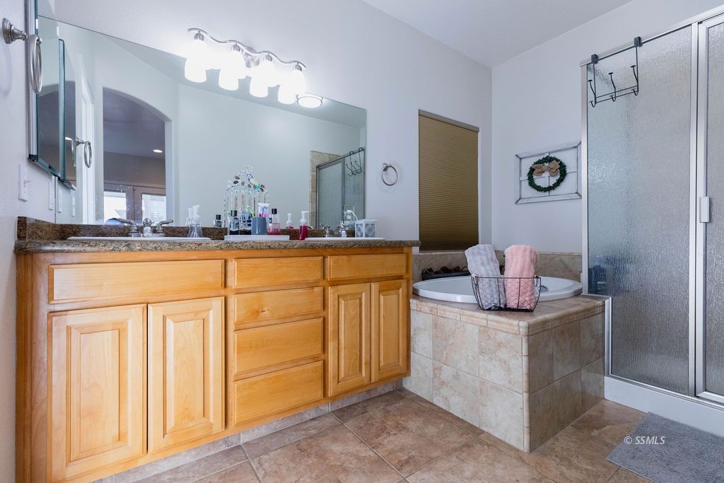420 Acacia Street Ridgecrest, CA 93555 - Photo 19 of 30 Gallery Image 19
