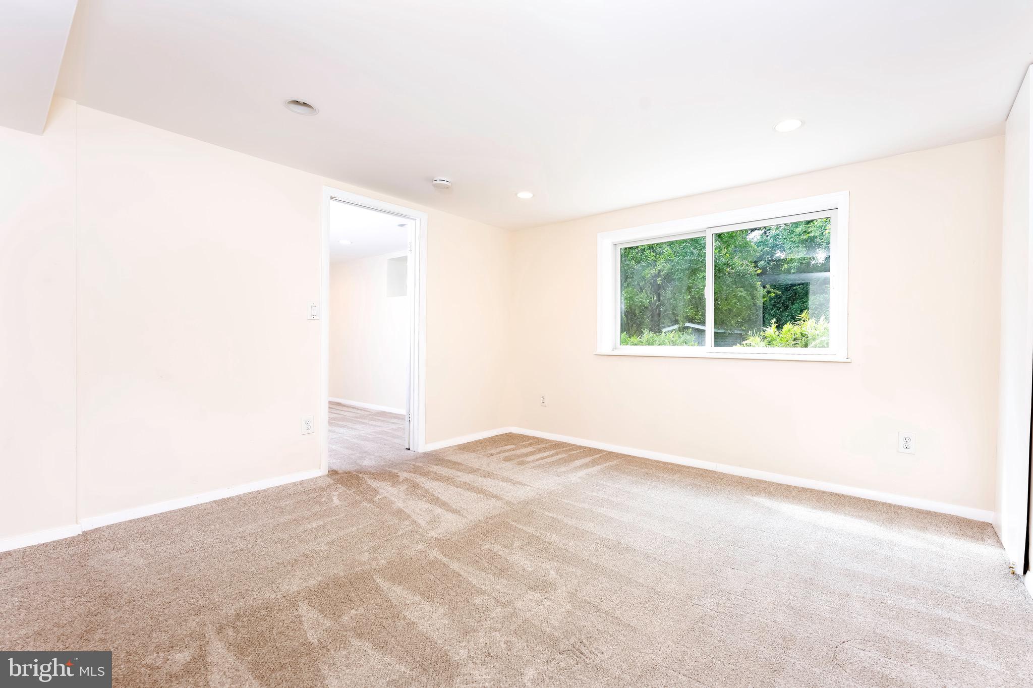 1418 Thornden Road Rockville, MD 20851 - Photo 10 of 17