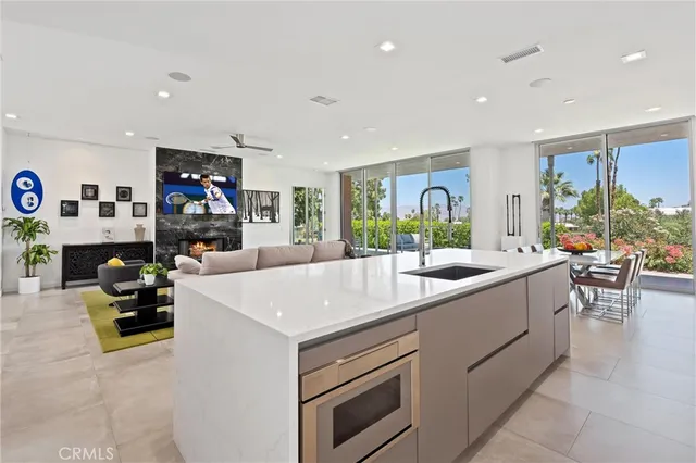 $2,475,000 | 47090 Amir Drive, Palm Desert, CA 92260
