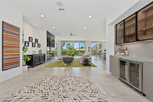 $2,475,000 | 47090 Amir Drive, Palm Desert, CA 92260