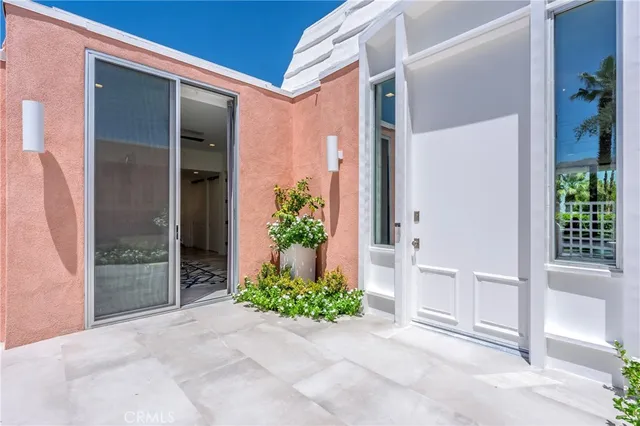$2,475,000 | 47090 Amir Drive, Palm Desert, CA 92260