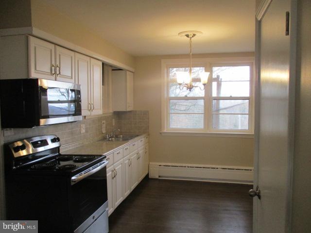 3646 Water Tank Road Manchester, MD 21102 - Photo 4 of 19 Kitchen