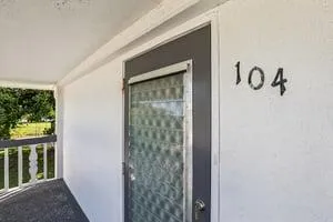 $139,900 | 104 Oakridge H, Unit H, Deerfield Beach, FL 33442