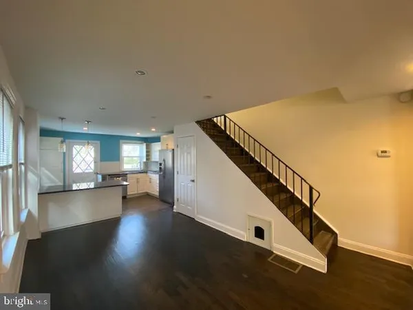 $2,500 | 140 Walnut Avenue, Ardmore, PA 19003