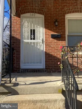 $2,500 | 140 Walnut Avenue, Ardmore, PA 19003