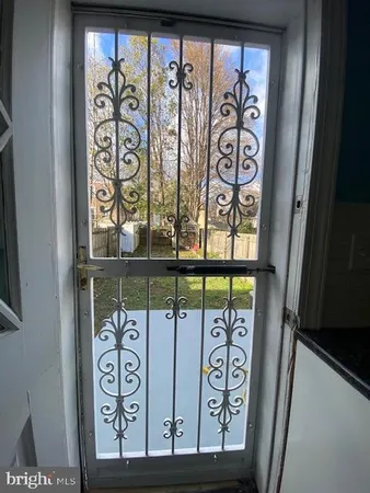 $2,500 | 140 Walnut Avenue, Ardmore, PA 19003