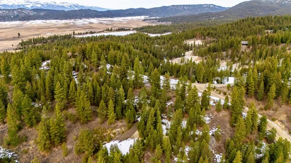 $225,600 | 13 Sarah Way, Unit 6, Cascade, ID 83611