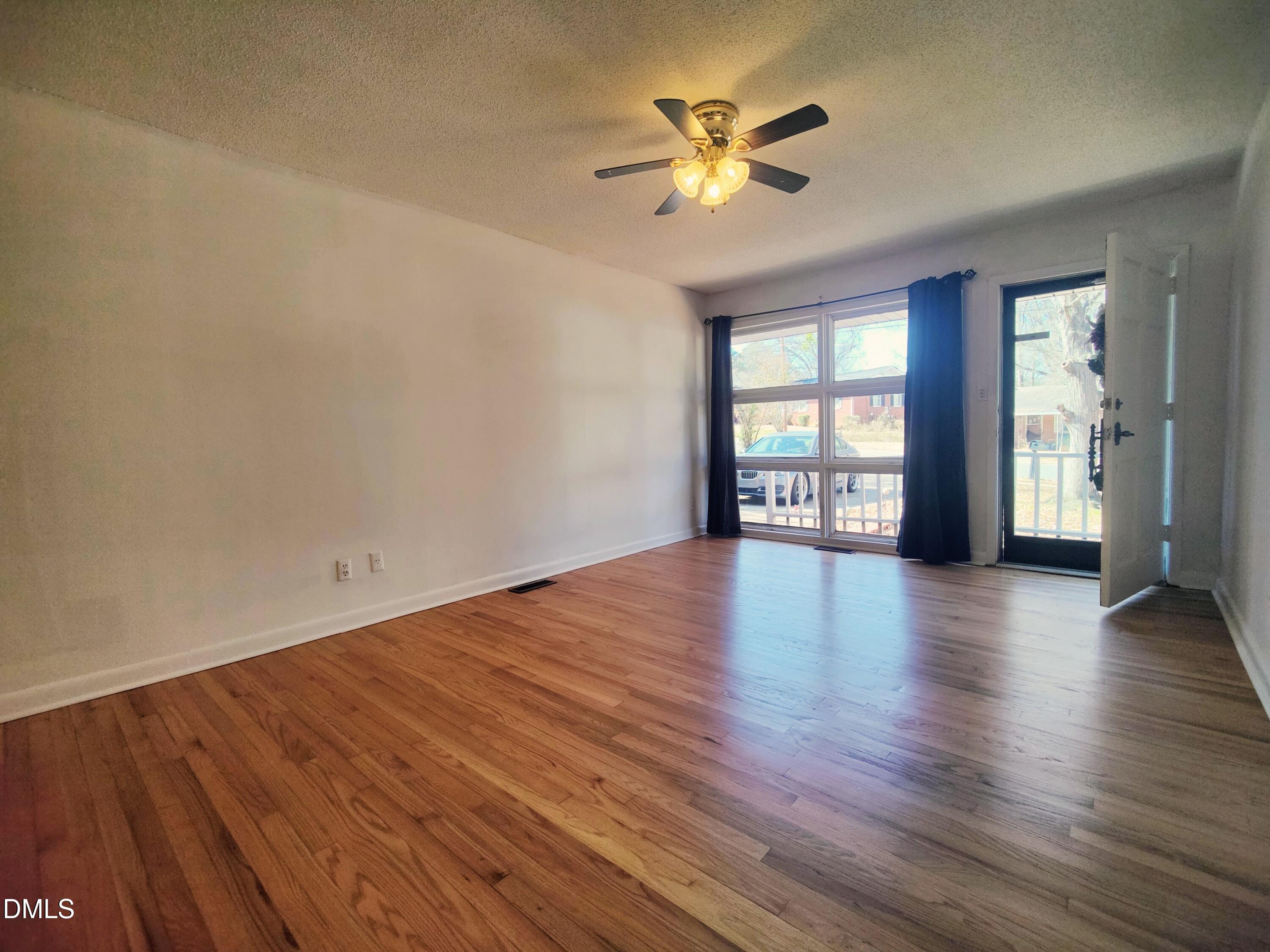 406 Avery Street Garner, NC 27529 - Photo 11 of 55 Living Room