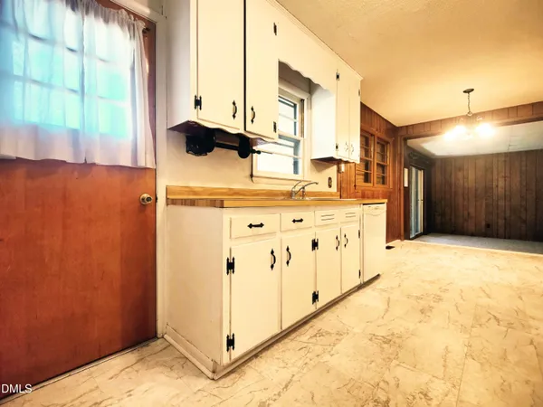 $289,000 | 406 Avery Street, Garner, NC 27529