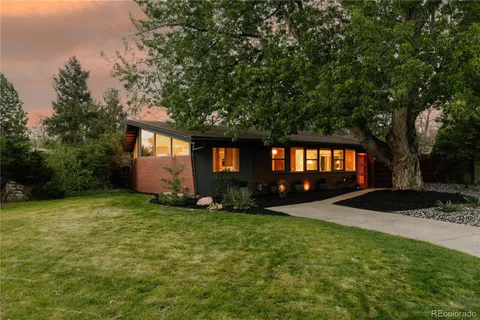 $850,000 | 2940 South Marion Street, Englewood, CO 80113