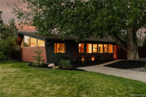$850,000 | 2940 South Marion Street, Englewood, CO 80113