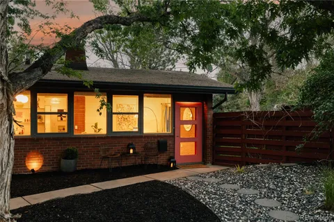 $850,000 | 2940 South Marion Street, Englewood, CO 80113
