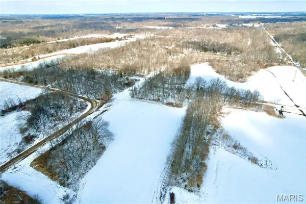 $316,250 | 0 Hoots Chapel Road, Odin, IL 62870