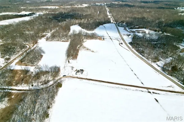 $316,250 | 0 Hoots Chapel Road, Odin, IL 62870