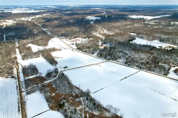 $316,250 | 0 Hoots Chapel Road, Odin, IL 62870