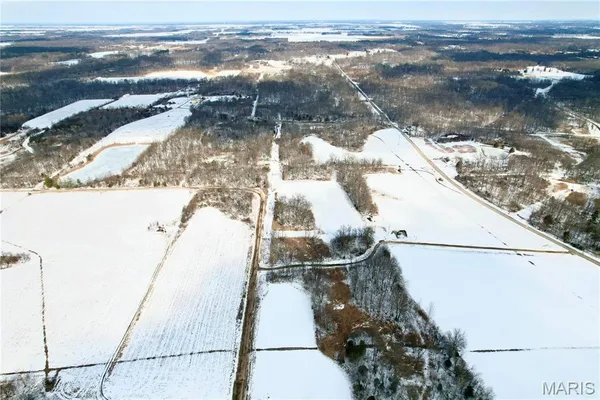 $316,250 | 0 Hoots Chapel Road, Odin, IL 62870