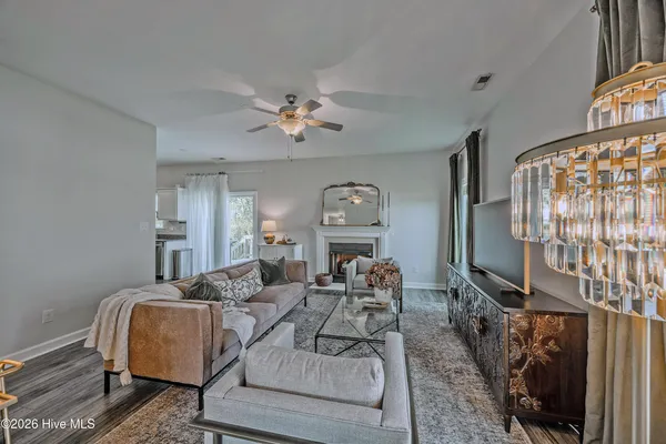 $385,000 | 1007 Meridian Drive, Sneads Ferry, NC 28460