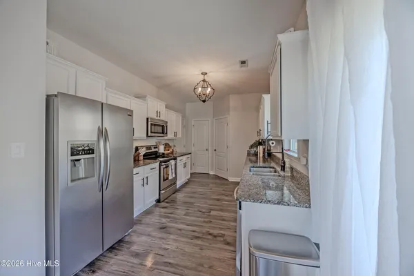 $385,000 | 1007 Meridian Drive, Sneads Ferry, NC 28460