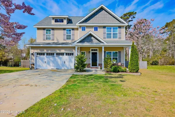 $385,000 | 1007 Meridian Drive, Sneads Ferry, NC 28460