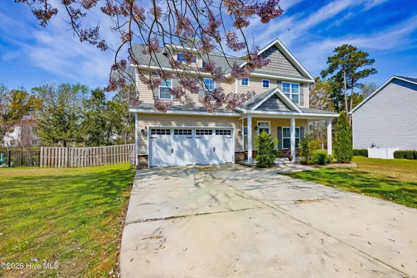$385,000 | 1007 Meridian Drive, Sneads Ferry, NC 28460