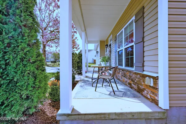 $385,000 | 1007 Meridian Drive, Sneads Ferry, NC 28460
