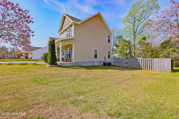 $385,000 | 1007 Meridian Drive, Sneads Ferry, NC 28460
