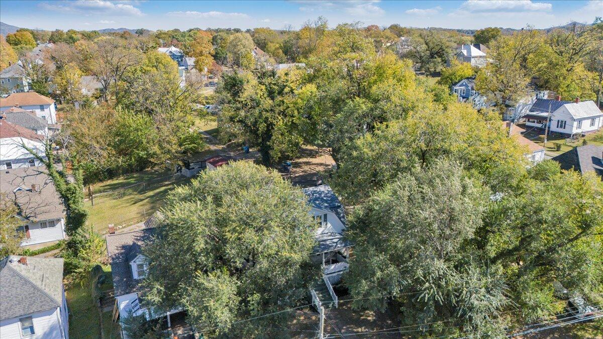 1008 5th Street Southeast Roanoke, VA 24013 - Photo 51 of 60 an aerial view of residential houses with outdoor space and trees