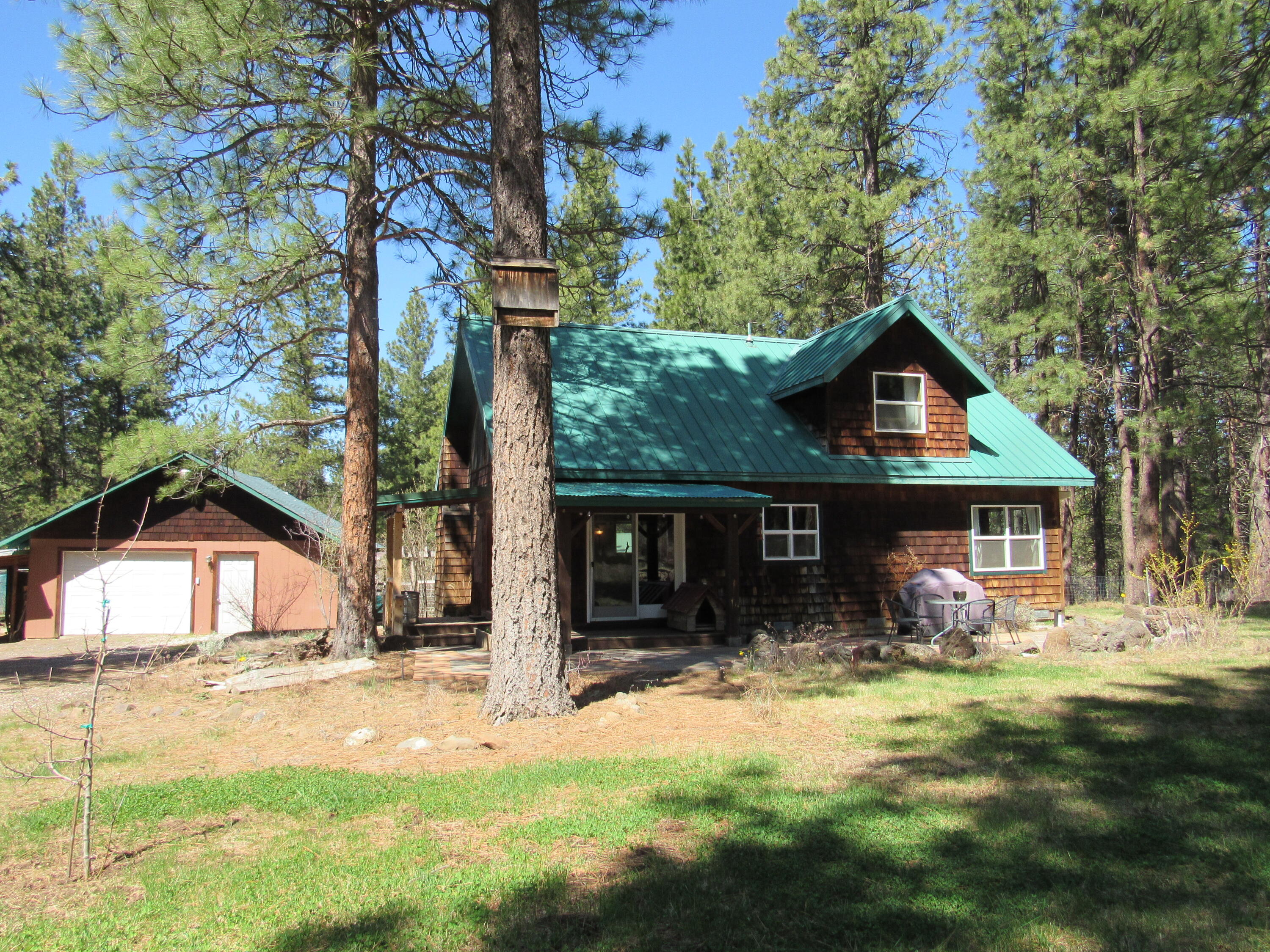 35861 South Chiloquin Road Chiloquin, OR 97624 - Photo 4 of 29 IMG_2898 - Copy