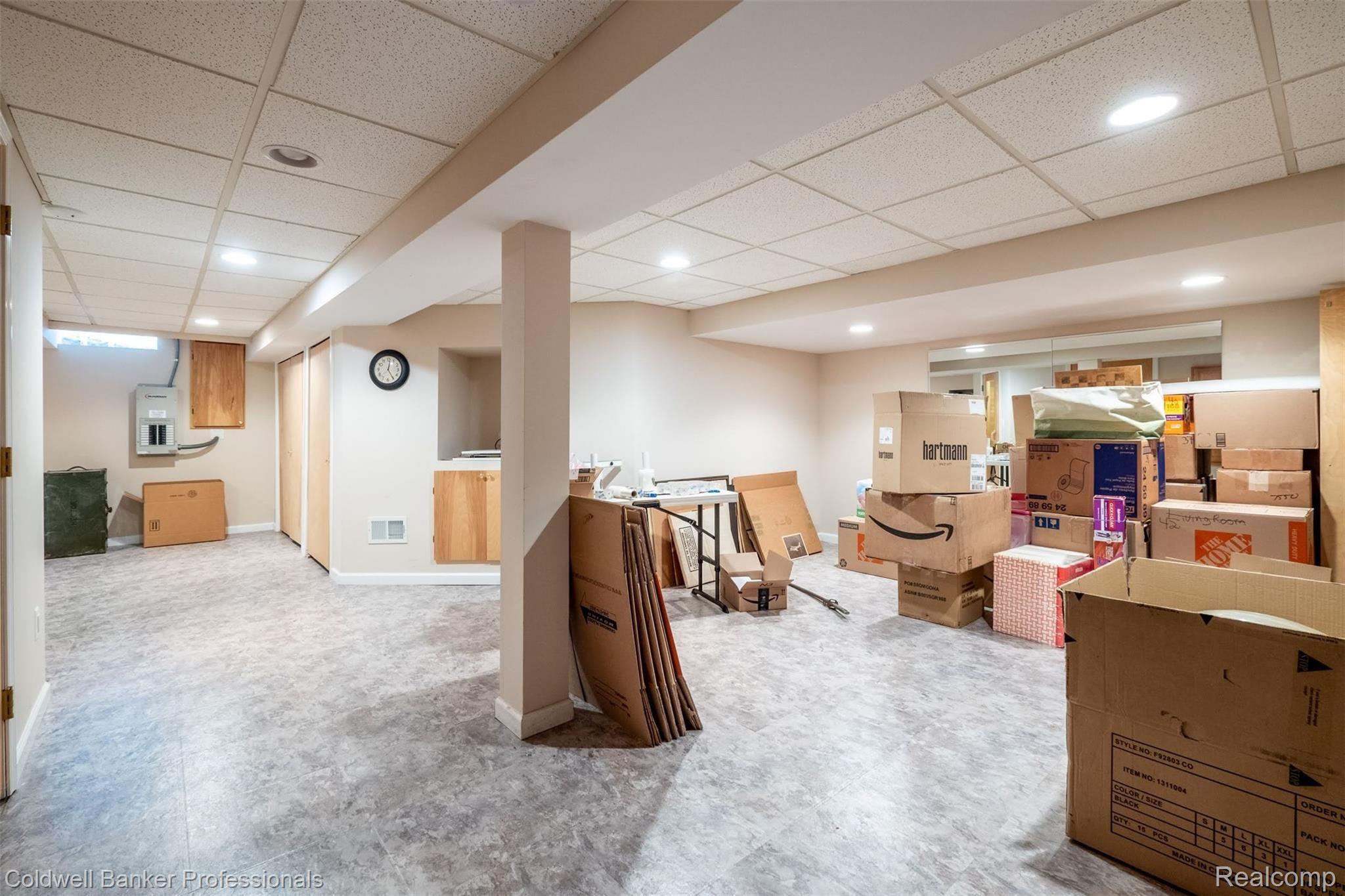 33669 York Ridge Street Farmington, MI 48331 - Photo 41 of 46 FULLY FINISHED BASEMENT