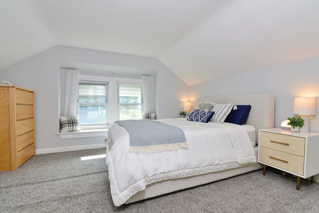 115 Elmlawn Road Braintree, MA 02184 - Photo 17 of 32 Gallery Image 17